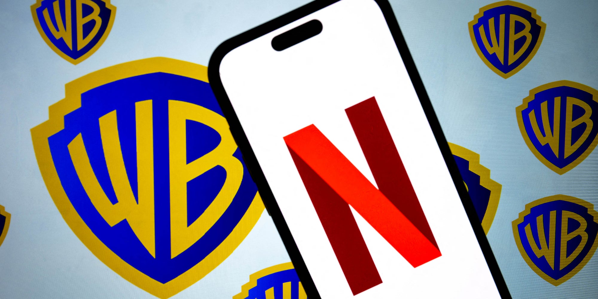 Netflix annonce le rachat de Warner Bros : voici tout ce qu'il faut retenir.