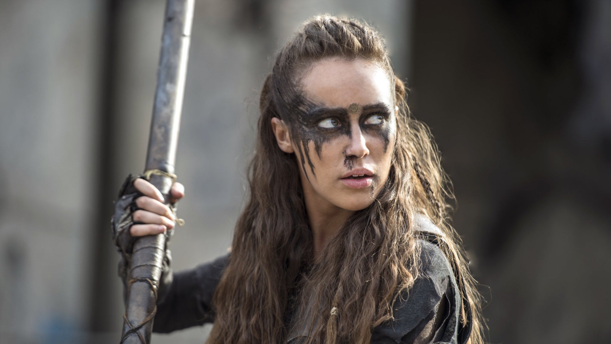 La mort de Lexa dans The 100 a littéralement fait trembler les fans de tristesse.