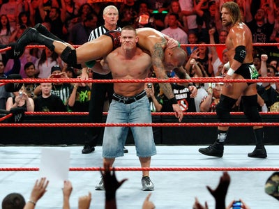 John Cena prend sa retraite : retour sur la carrière d’une légende de la WWE