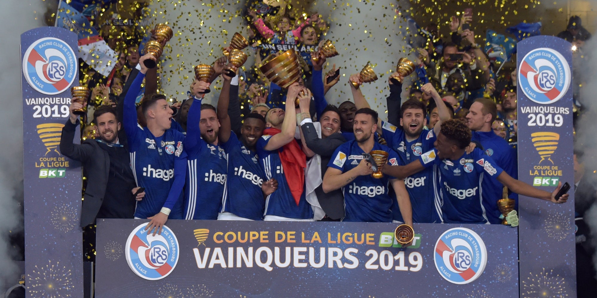 Le Racing Club de Strasbourg Alsace, vainqueur de la Coupe de la Ligue 2019 à Villeneuve d'Ascq, le 31 mars 2019.