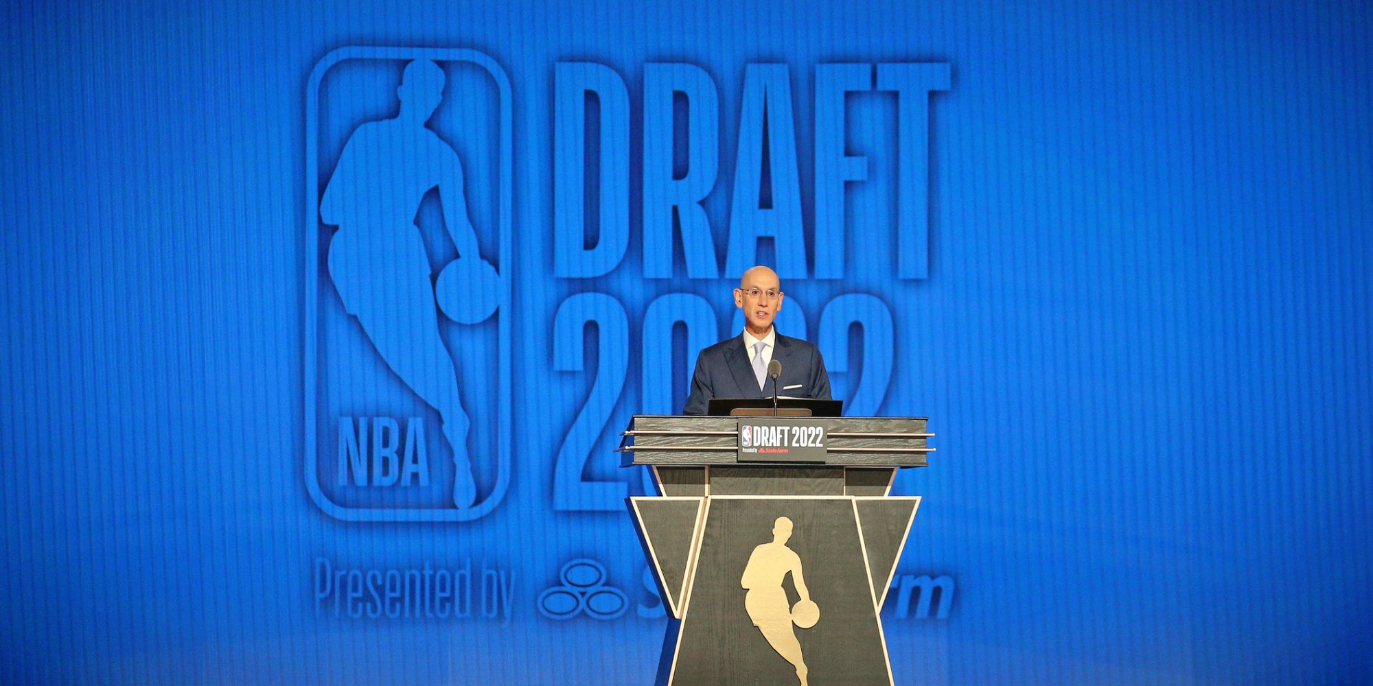 Le Commissioner Adam Silver lors de la Draft NBA 2022, organisée au Barclays Center à New York, le 23 juin 2022.
