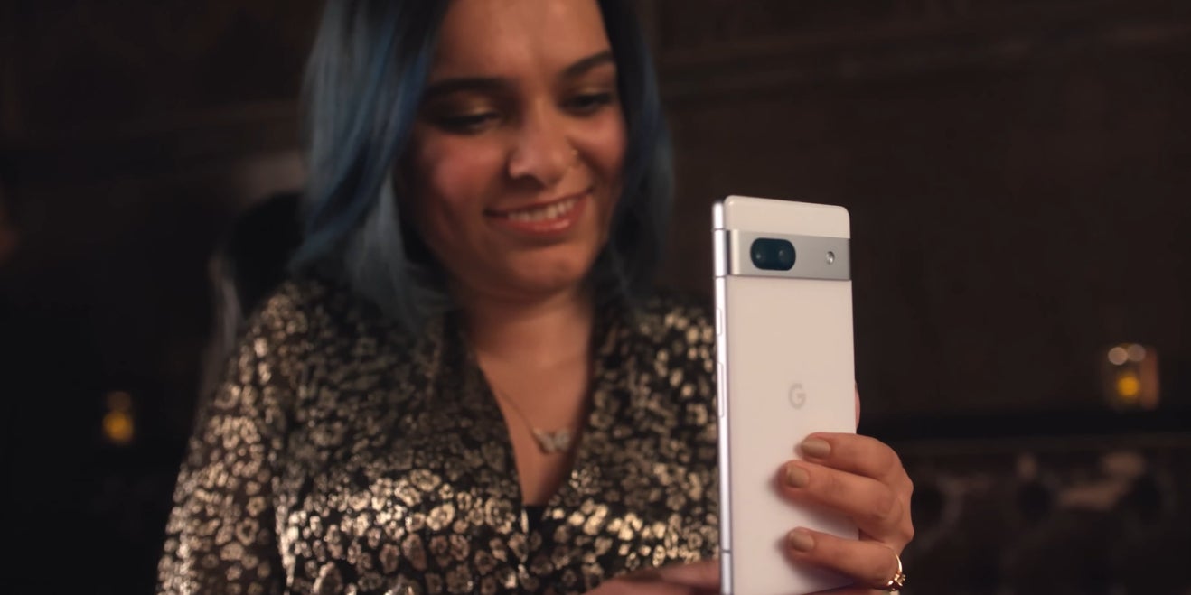 Dévoilé le 10 mai 2023, le Google Pixel 7a intègre le classement des 30 meilleurs photophones selon DXOMARK.