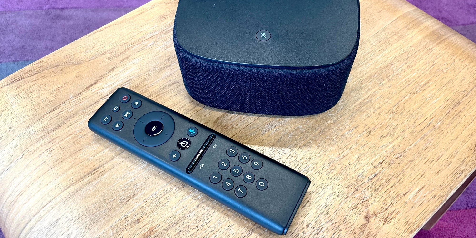 La télécommande vocale est disponible avec toutes les box SFR, dont la nouvelle SFR Box 8.