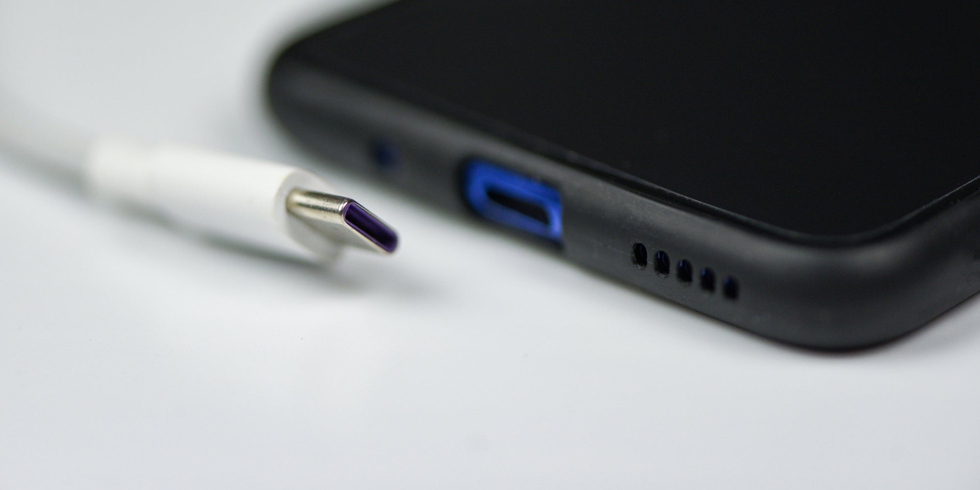 Voici pourquoi vous devriez vous méfiez des câbles USB et USB-C inconnus…
