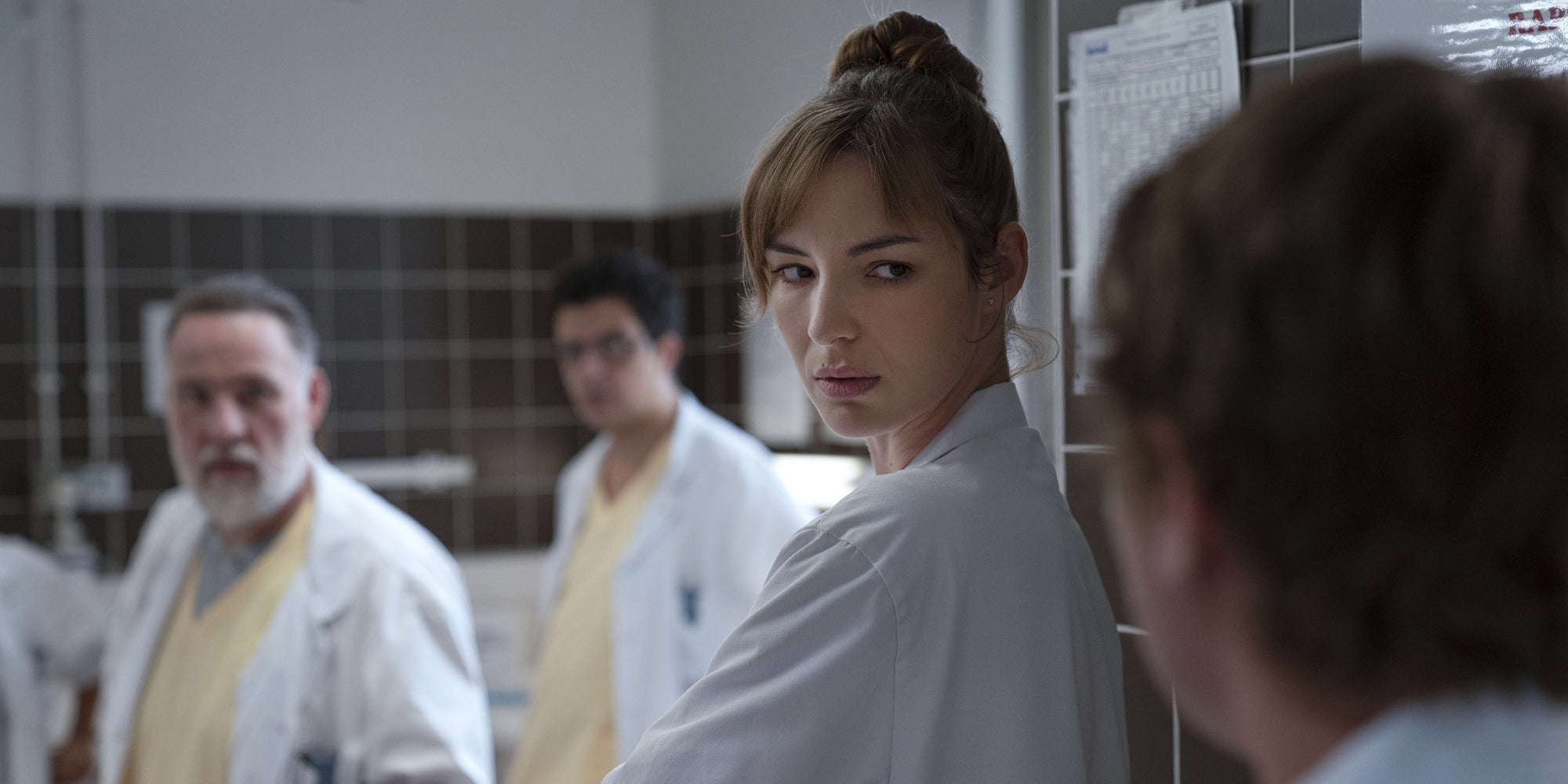 Louise Bourgouin et Bouli Lanners sont à l'affiche de la saison 2 d'Hippocrate sur Canal+