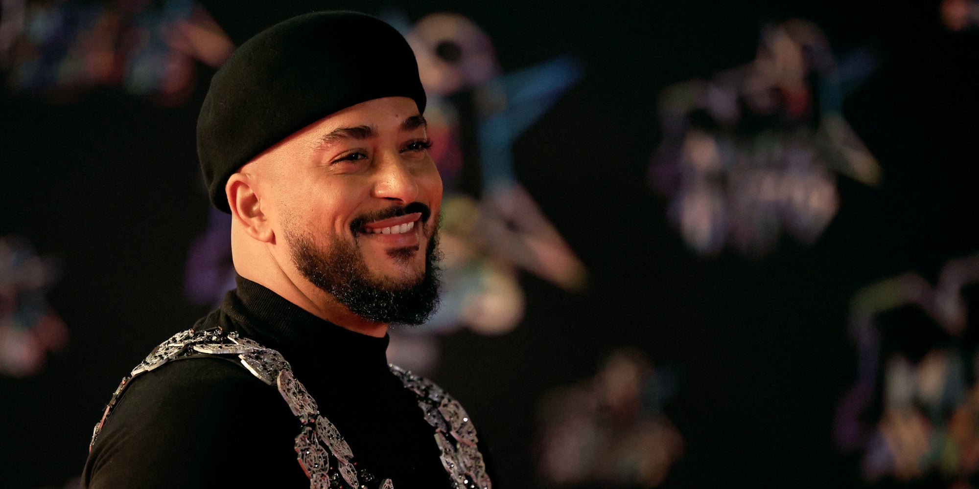 Slimane, à son arrivée pour assister à la 24e édition de la cérémonie des NRJ Music Awards au Palais des Festivals de Cannes, le 18 novembre 2022.