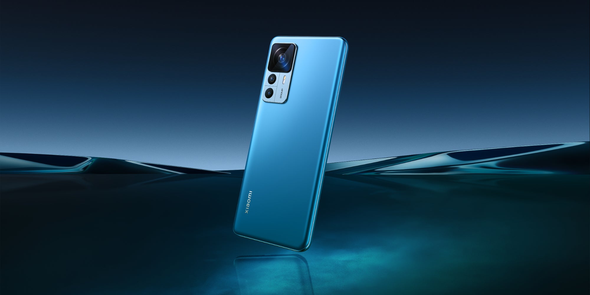 Craquez pour le somptueux design des nouveaux Xiaomi 12T et Xiaomi 12T Pro, désormais disponibles chez SFR.