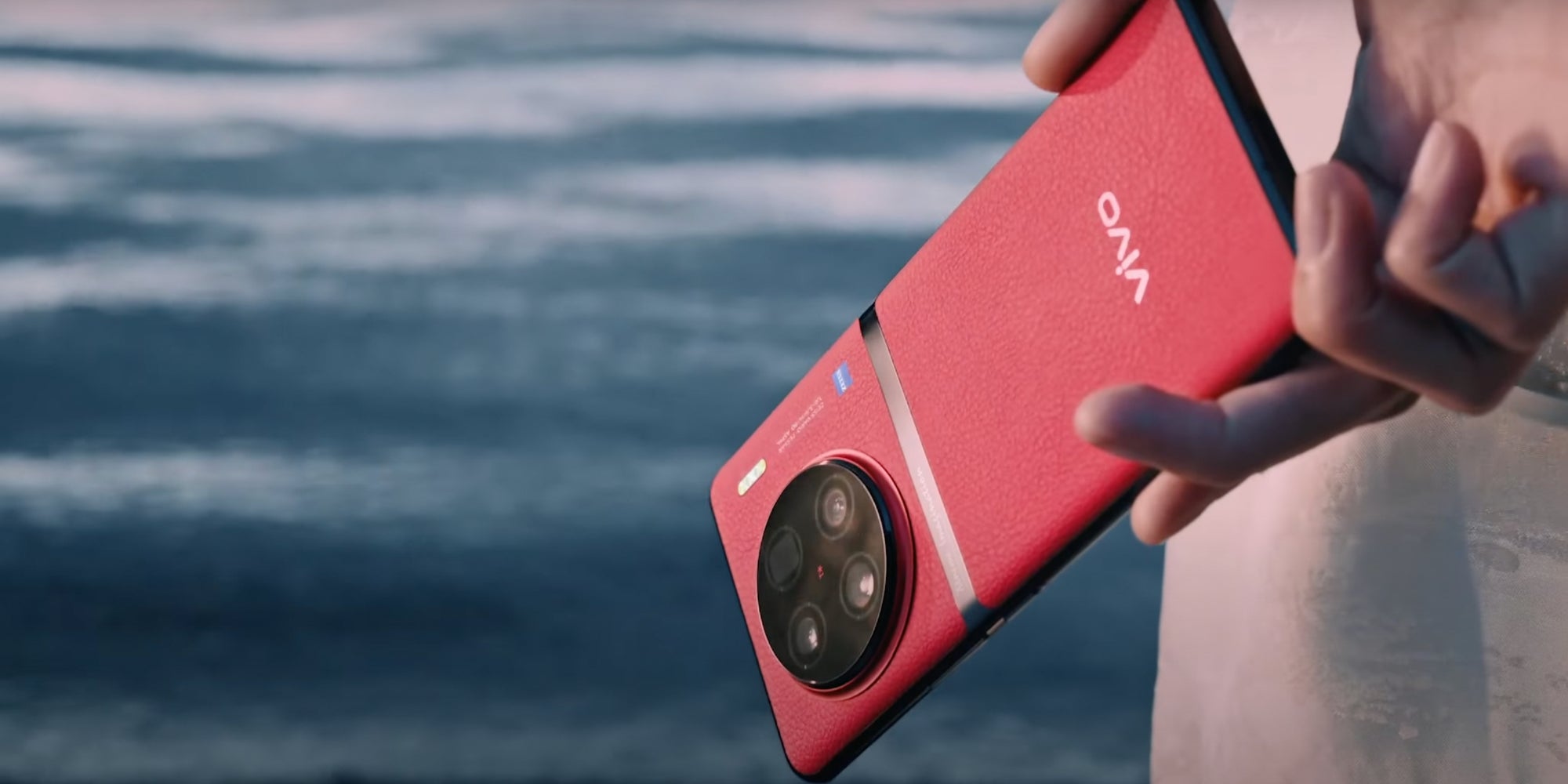 La marque vivo a dévoilé ses nouveaux fleurons, dont notamment l'épatant X90 Pro+.