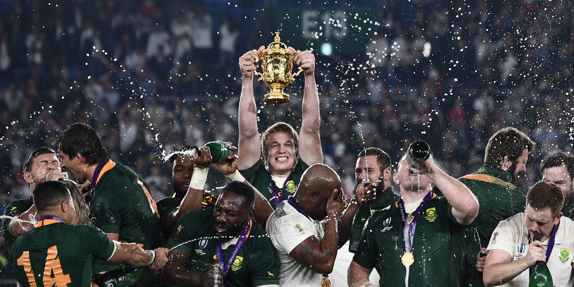 L'Afrique du Sud remporte la Coupe du monde de rugby, le 2 novembre à Yokohama.