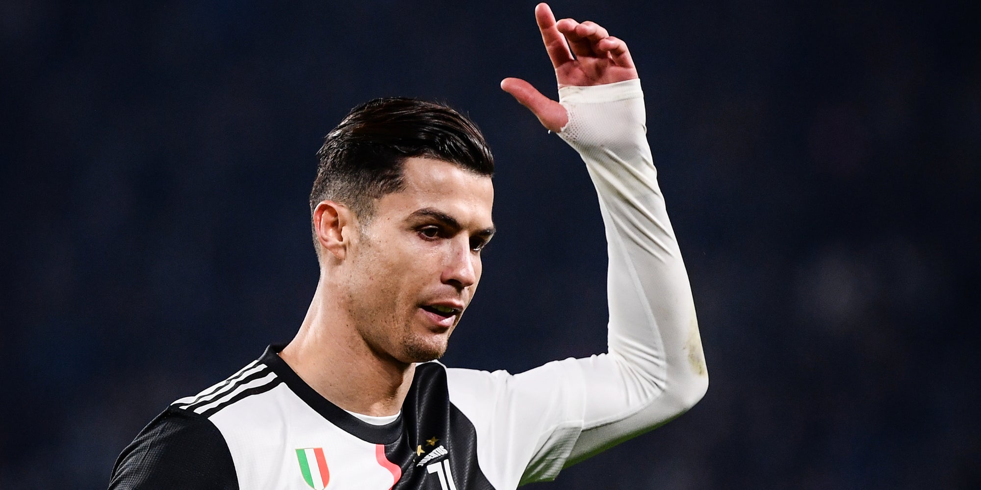 Cristiano Ronaldo, avant de quitter le terrain (et le stade) lors d'un match Juventus - AC Milan, à Turin, le 10 novembre 2019.