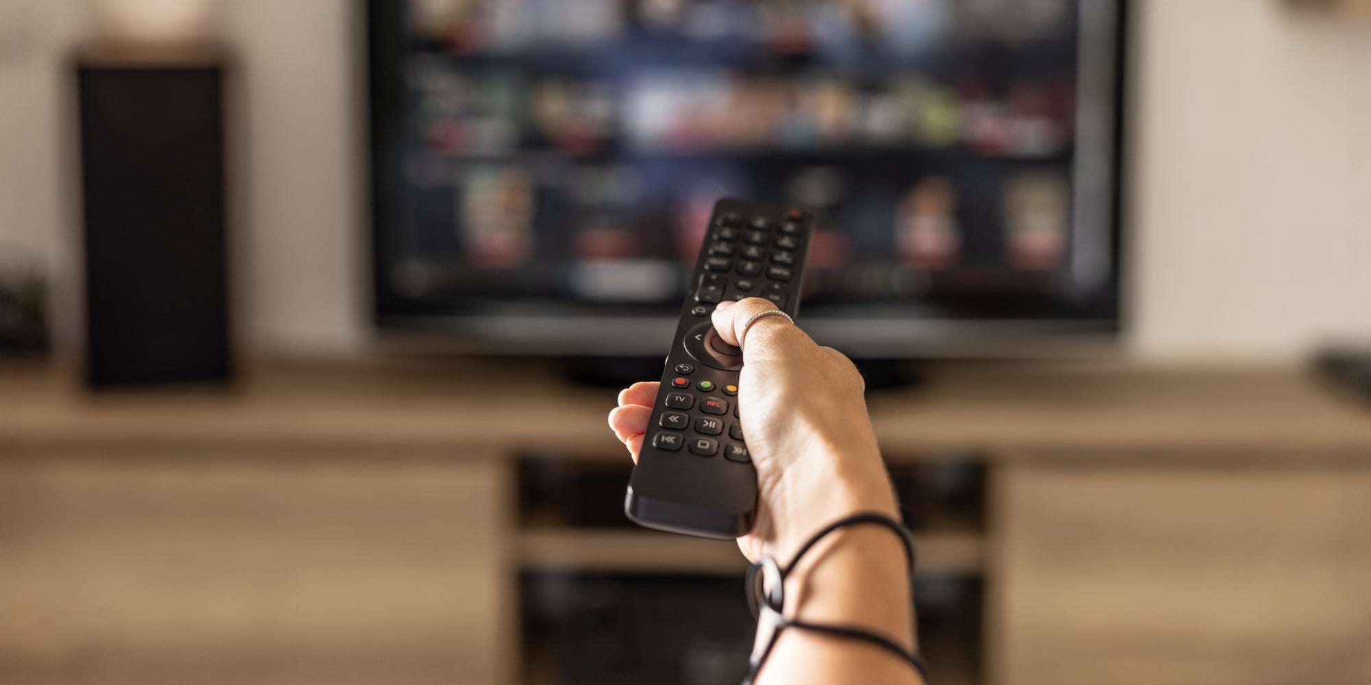 D'après un récent sondage, 35% des Français auraient choisi au moins une offre en streaming avec publicité.