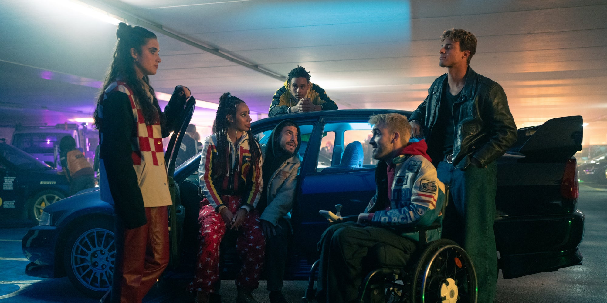 Relatant tous deux les débuts de l'histoire de Noah et Nick, découvrez les différences entre les films "À Contre-Sens : Londres" et "À Contre-Sens", disponibles sur Prime Video. 