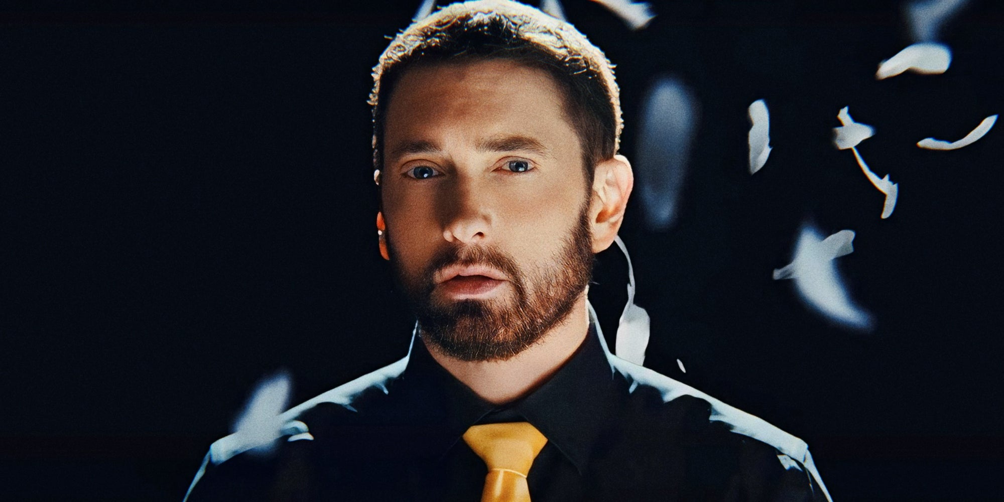 Eminem se prépare à faire un retour explosif.