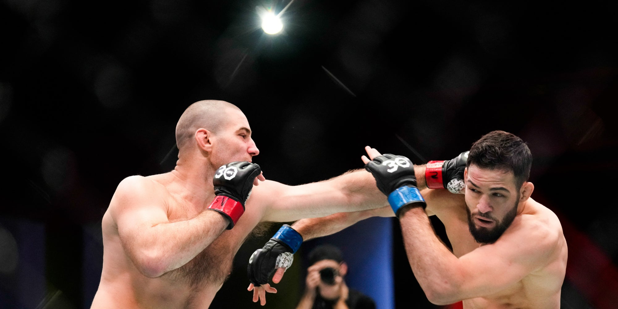 Sean Strickland lors de son combat contre Nassourdine Imavov, le 14 janvier 2023 à l'UFC Apex de Las Vegas. 