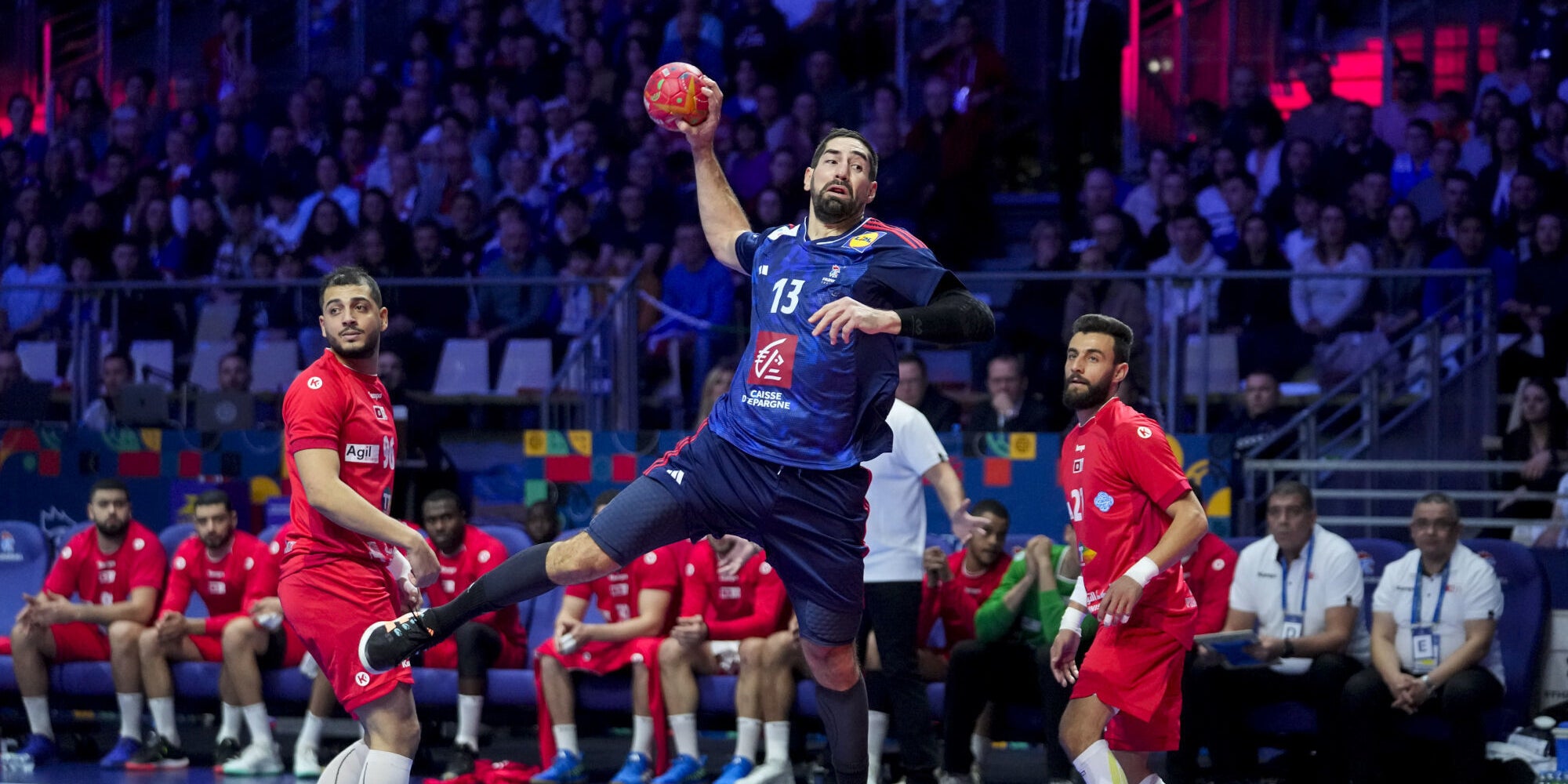 Nikola Karabatic lors du match de préparation à l'Euro face à la Tunisie, le 4 janvier 2024 à Nantes.