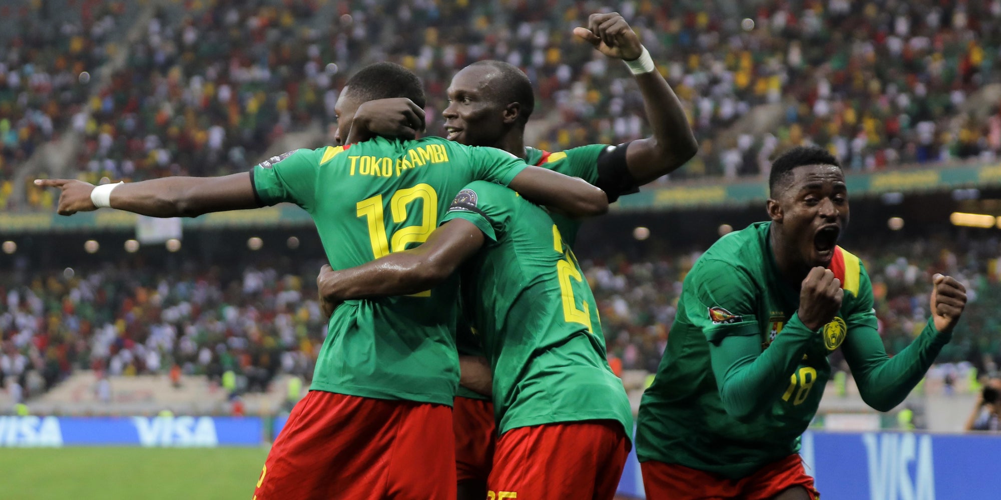 Les joueurs du Cameroun lors du match contre la Gambie pendant la CAN 2021, le 29 janvier 2022 au Japoma Stadium, Douala, Cameroun