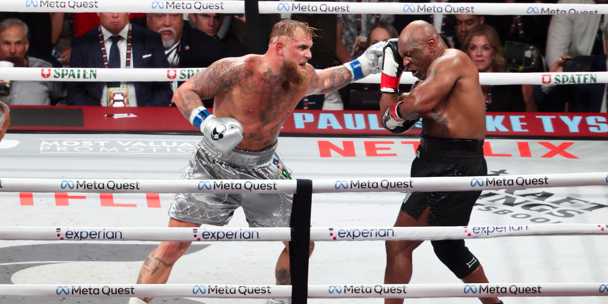Jake Paul lors de son combat contre Mike Tyson, le 15 novembre 2024 à l'AT&T Stadium d'Arlington (Texas).
