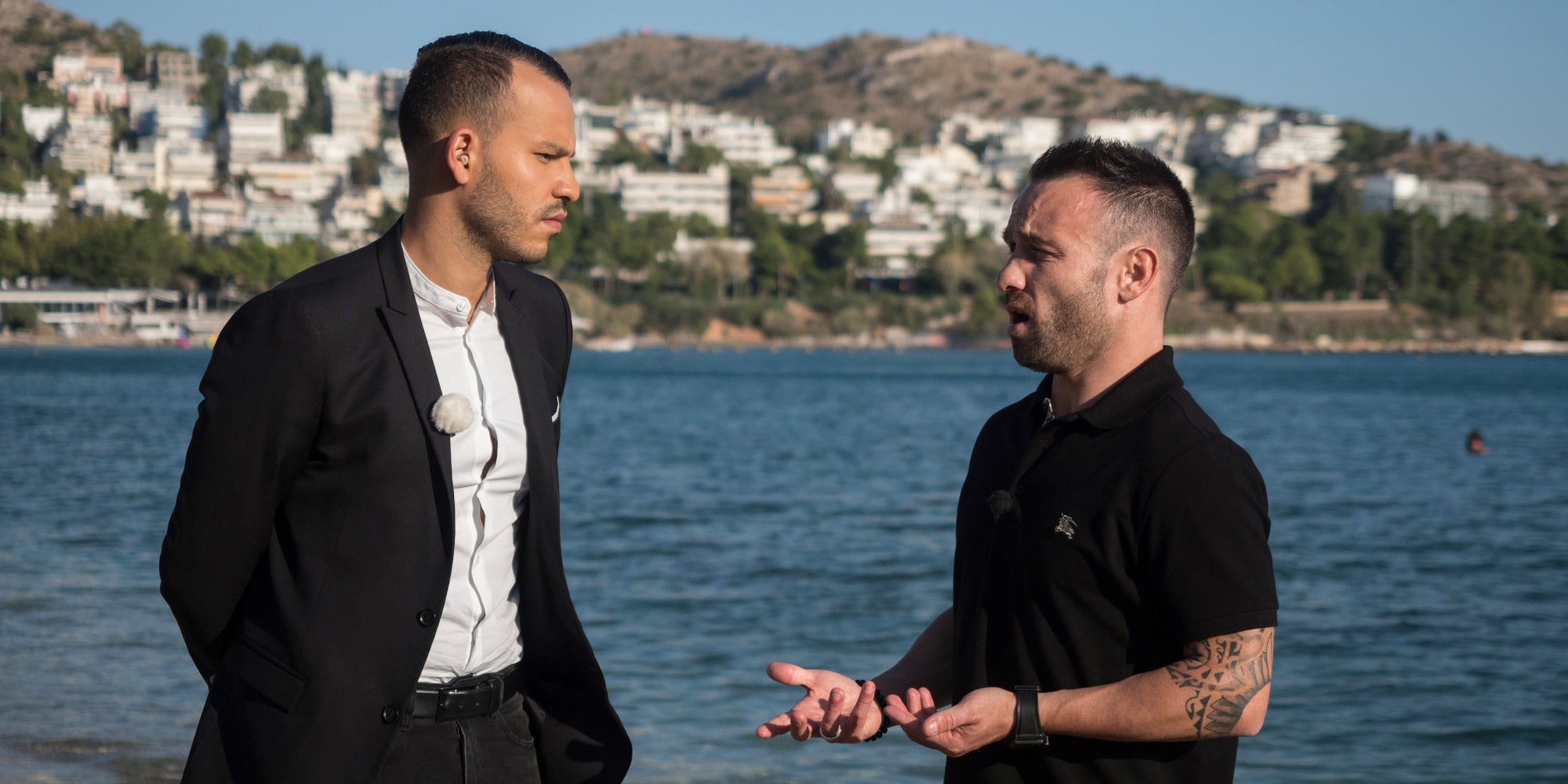 Mohamed Bouhafsi et Mathieu Valbuena en pleine discussion dans "Comme Jamais" sur RMC Sport