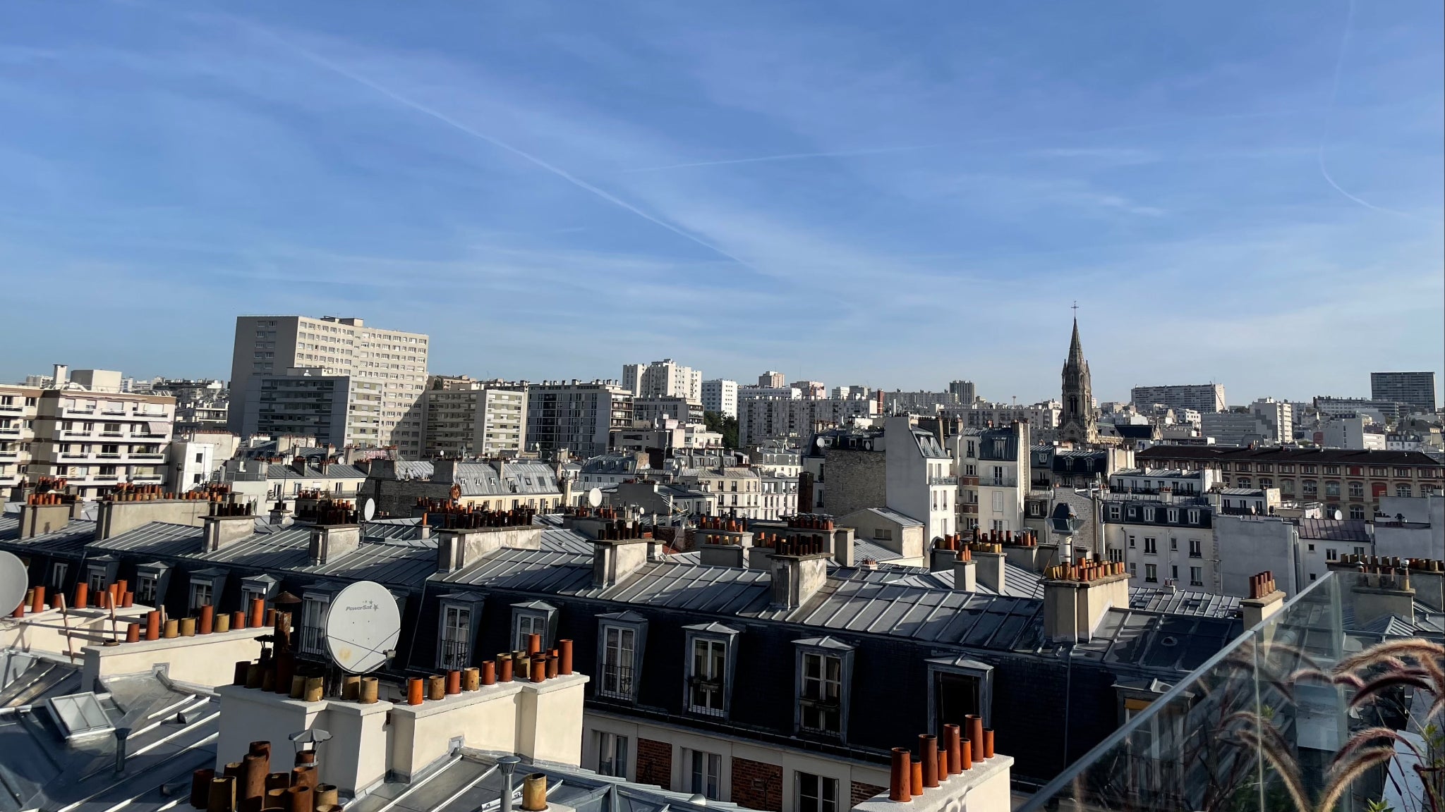 L'iPhone 13 Pro offre toujours de belles couleurs, réalistes, et de beaux détails. L'iPhone 13 Pro offre toujours de belles couleurs, réalistes, et de beaux détails.