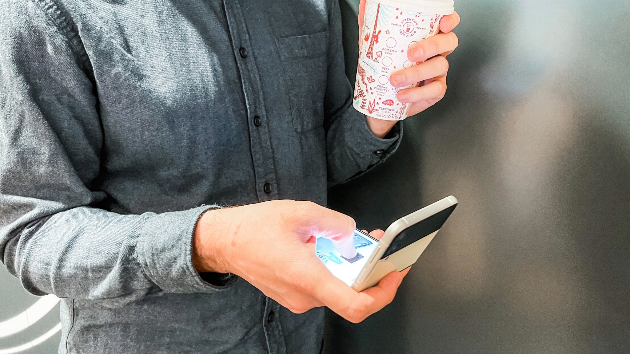 Le Galaxy Z Flip3 5G change totalement les habitudes d'usage du smartphone