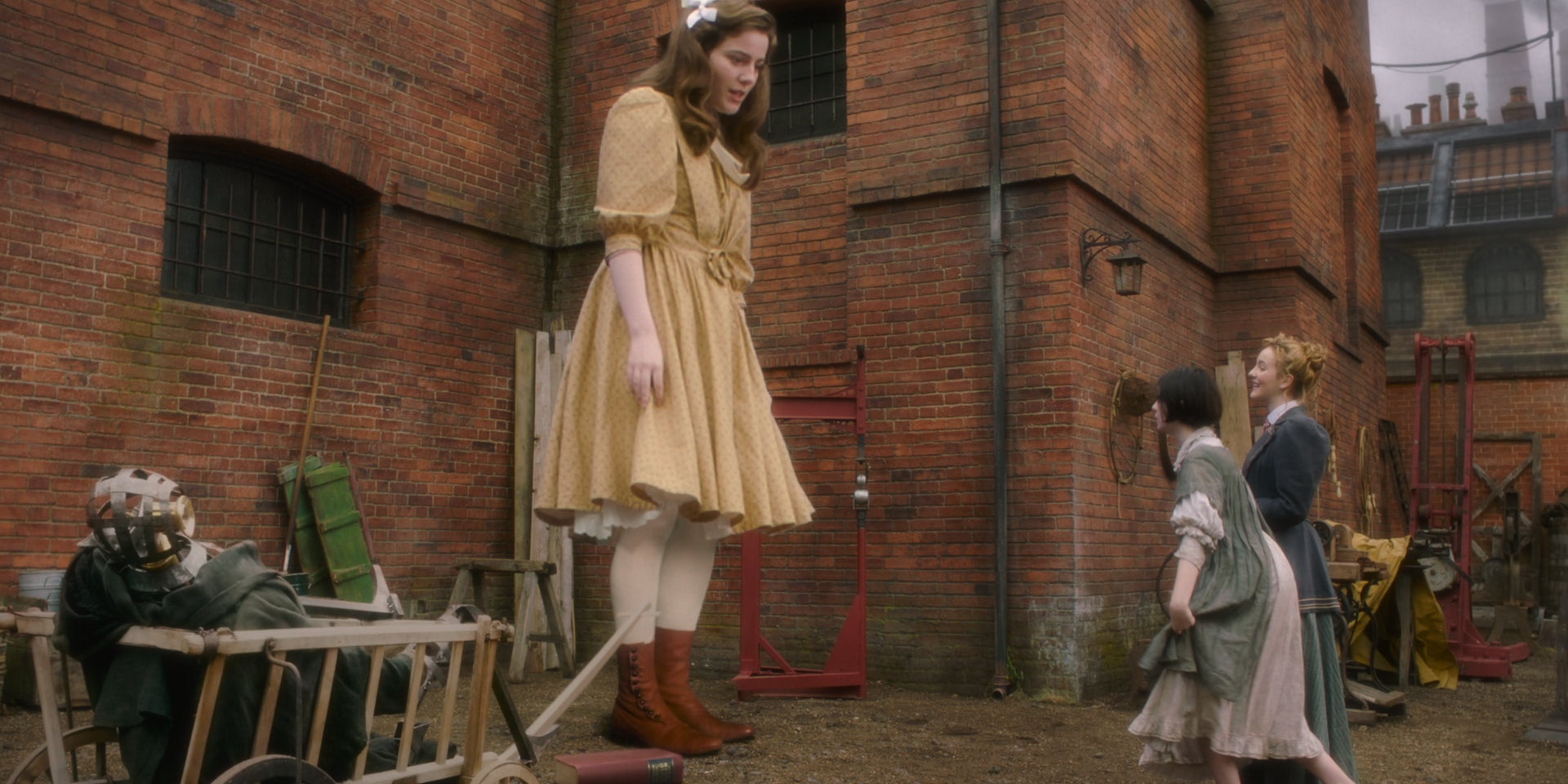 La série The Nevers arrive dès le 12 avril prochain sur OCS