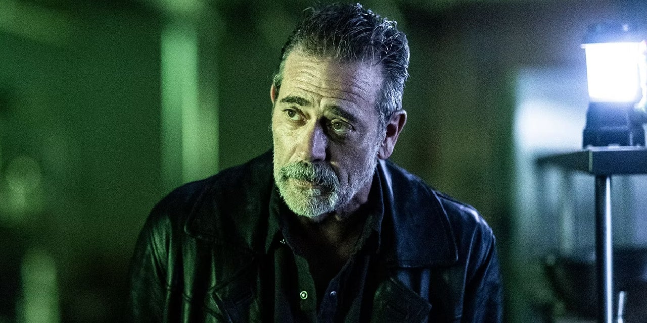 Jeffrey Dean Morgan bientôt de retour en Negan dans le nouveau spin-off de The Walking Dead : Dead City.