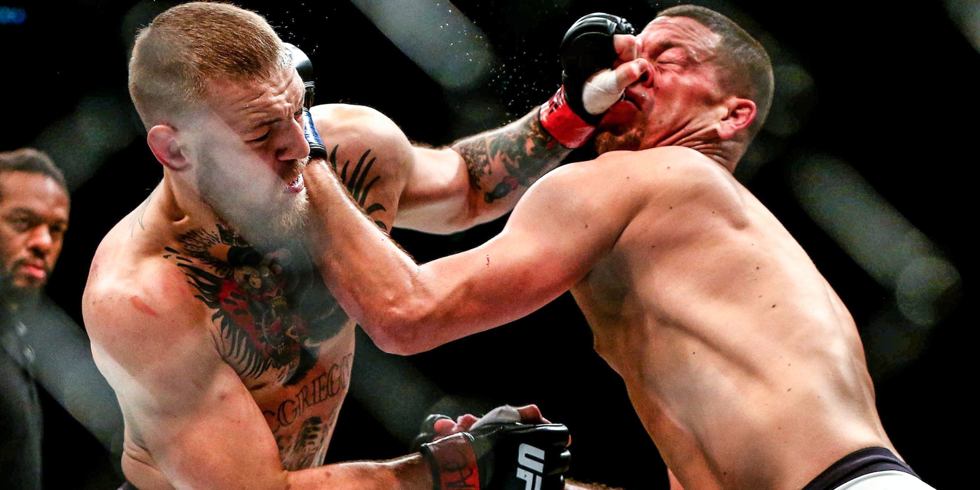 Conor McGregor contre Nate Diaz lors de l'UFC 196, le 6 mars 2016 à Las Vegas, Nevada