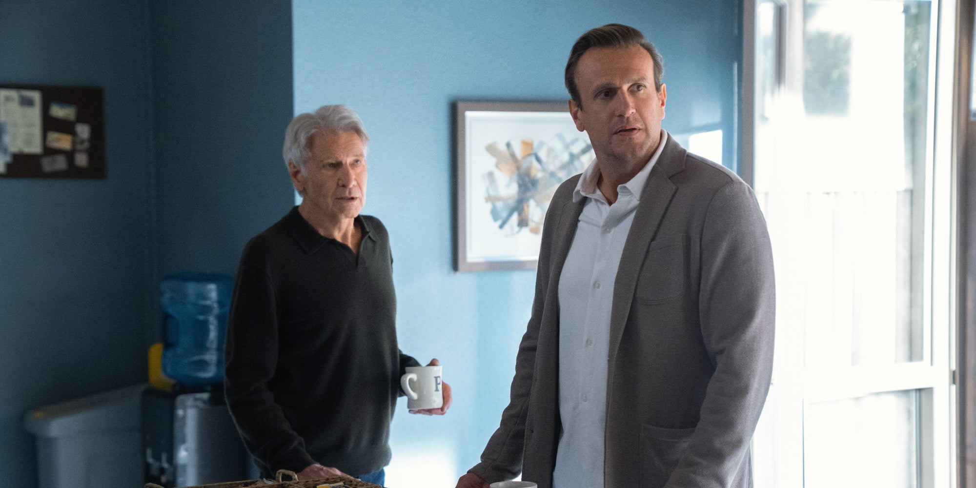 Harrison Ford (Paul) et Jason Segel (Jimmy) dans la saison 3 de "Shrinking".