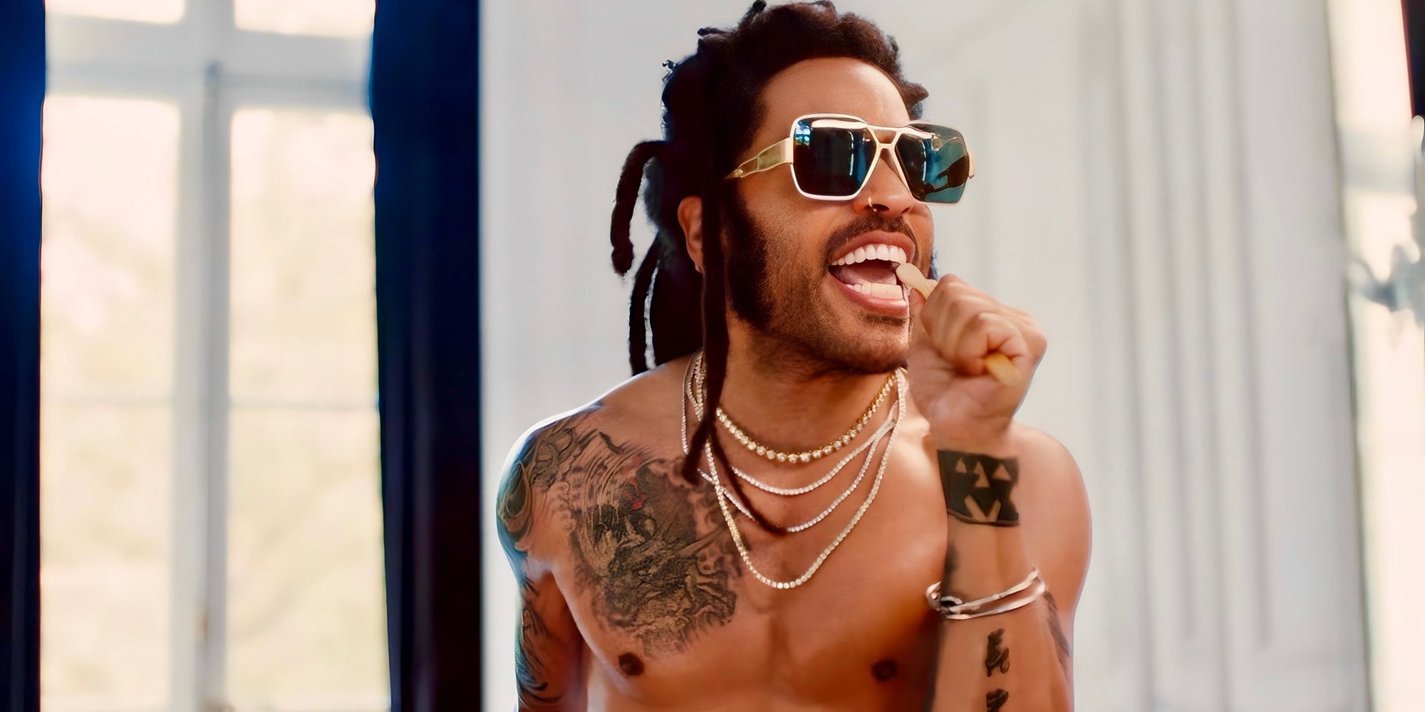 Lenny Kravitz fait monter la température avec le clip de son nouveau single : TK421.