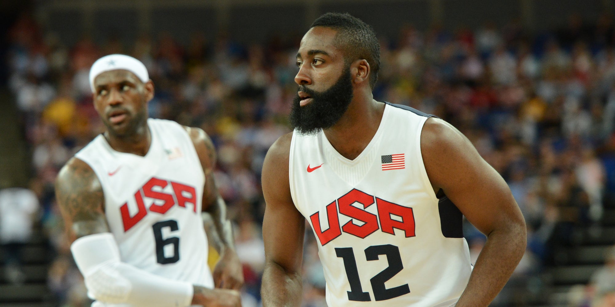 LeBron James et James Harden lors des quarts de finale, contre l'Australie, aux Jeux Olympiques de Londres, le 8 août 2012. 