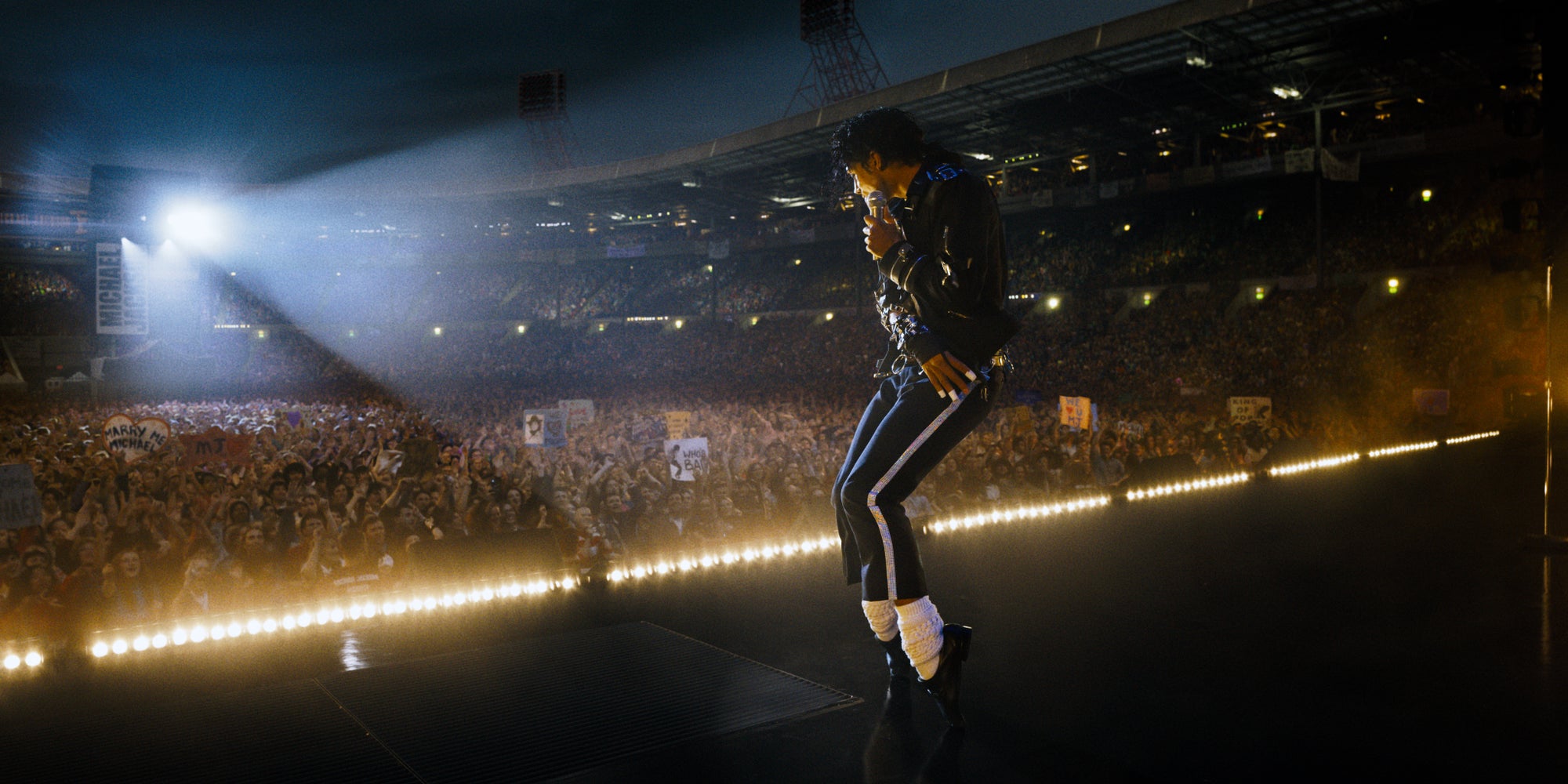 Jaafar Jackson en Michael Jackson dans Michael.