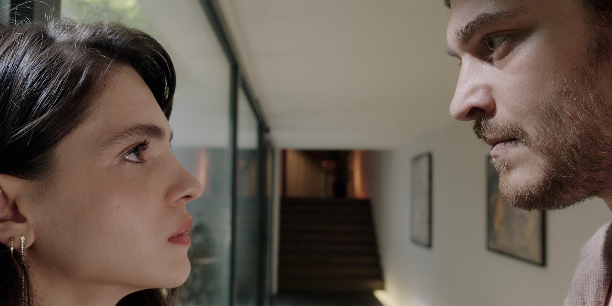 Découvrez 5 autres séries originales turques signées Netflix à voir après Le Tailleur avec Çağatay Ulusoy et Şifanur Gül.