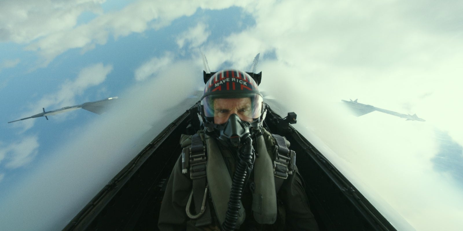 Tom Cruise aux commandes d'un F-18 dans "Top Gun : Maverick"