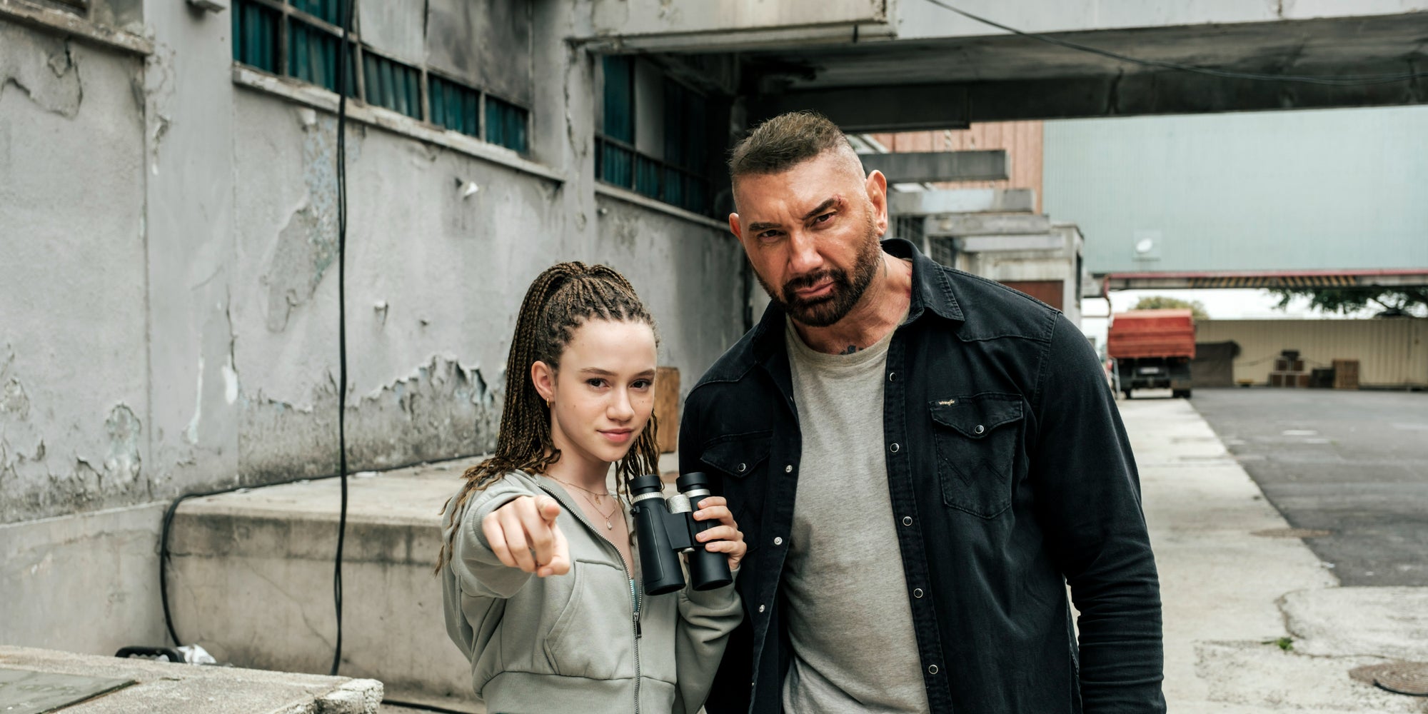 Chloe Coleman et Dave Bautista dans ''Mon Espion 2 : Mission Italie'', à voir dès ce 18 juillet 2024 sur Prime Video.