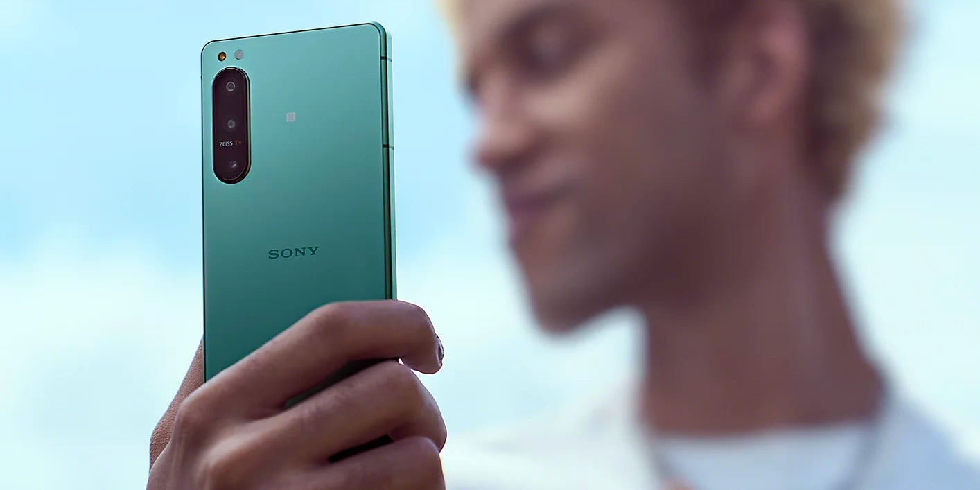 Laissez-vous séduire par le nouveau Sony Xperia 5 IV, un concentré de technologies pour donner libre cours à votre créativité !