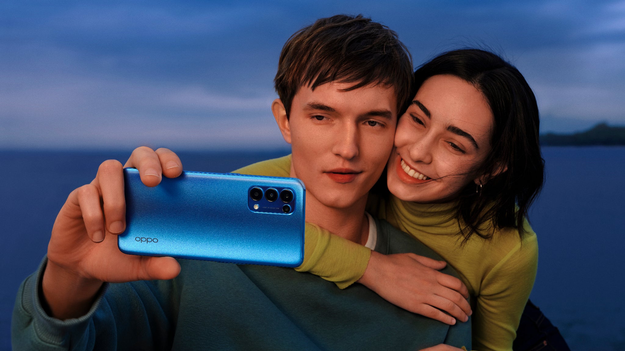 L'OPPO Find X3 Lite dans sa version bleu astral