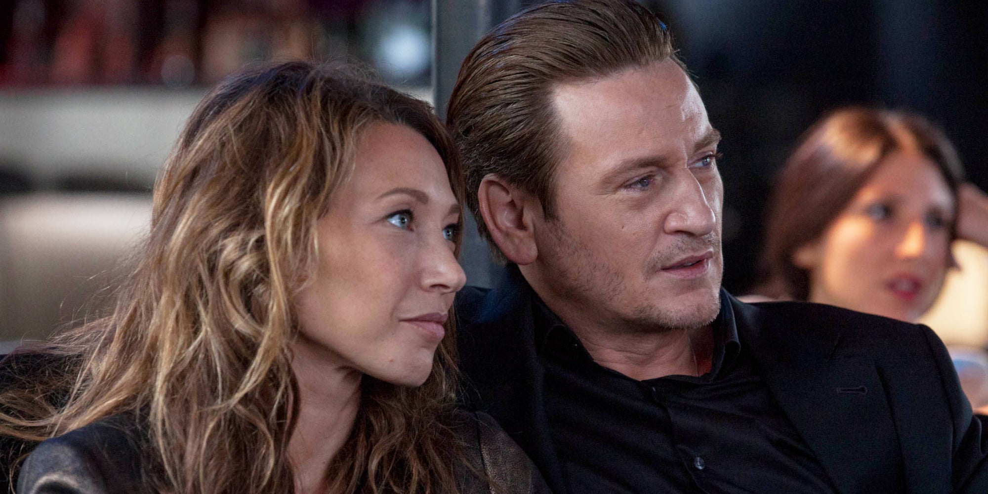 Si vous avez aimez "D'argent et de Sang", découvrez "Carbone" avec Benoît Magimel et Laura Smet.