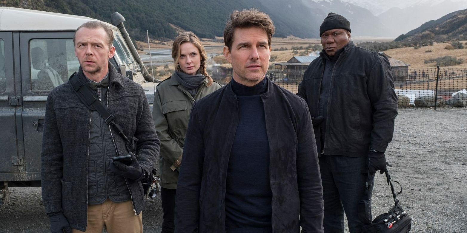 Ethan Hunt (Tom Cruise) entouré de ses acolytes Benji Dunn (Simon Pegg), Ilsa Faust (Rebecca Ferguson) et Luther Stickell (Ving Rhames) dans "Mission: Impossible - Fallout".