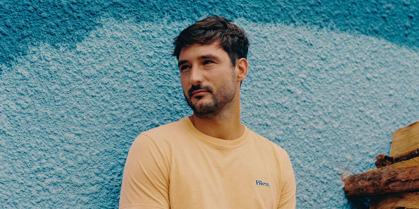 Jérémy Frerot est de retour, avec un deuxième album solo plus solaire...