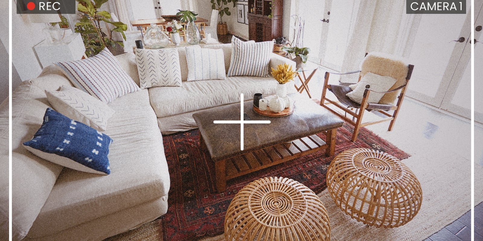 Avec le pack alerte vidéo de SFR, gardez un œil sur votre domicile à tout moment.