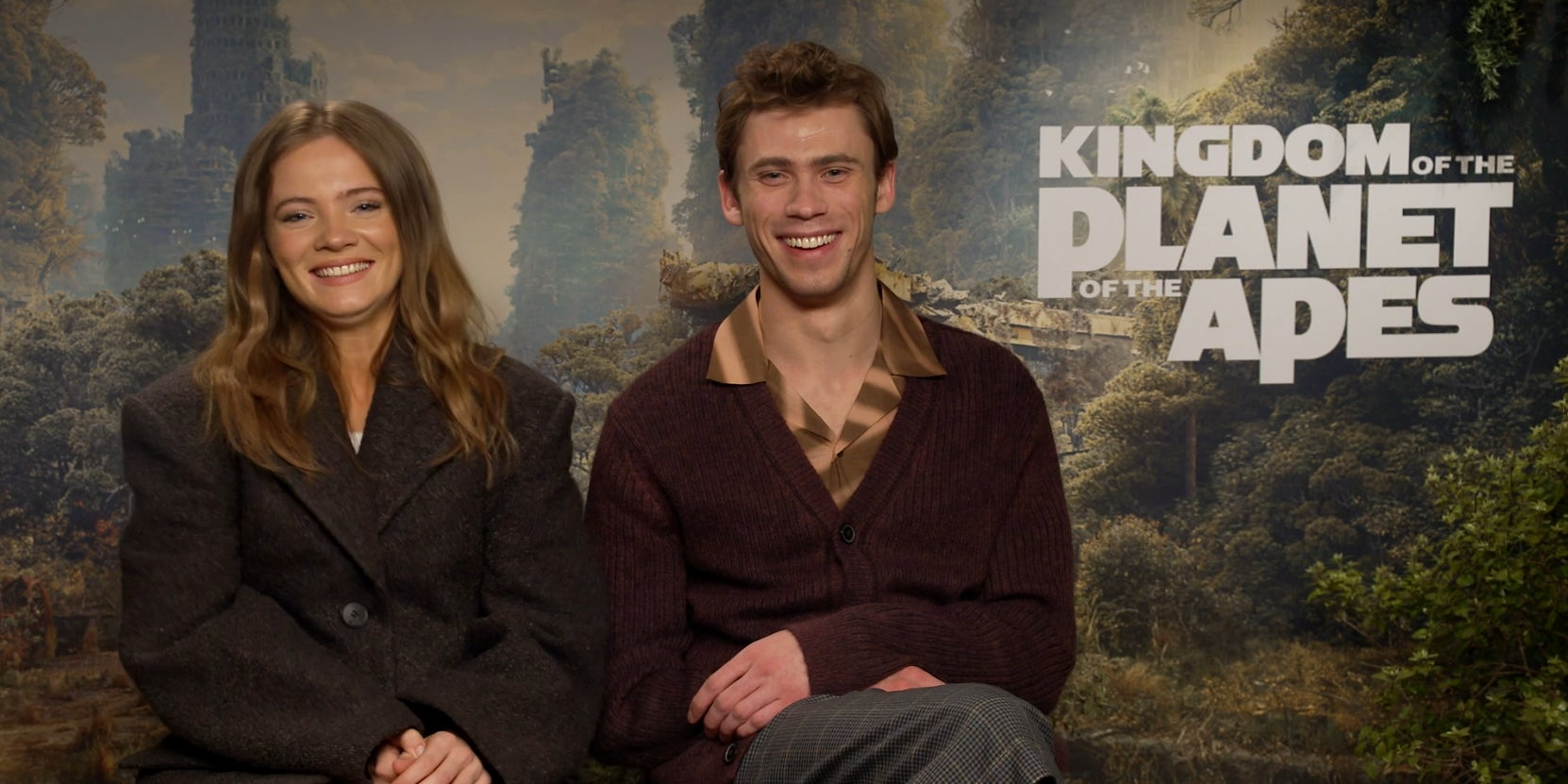 Entretien avec Freya Allan et Owen Teague pour "La Planète des Singes : Le Nouveau Royaume".