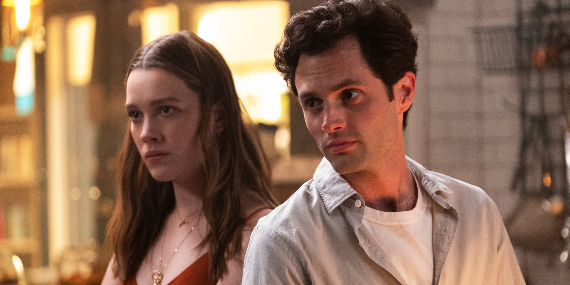 Love Quinn (Victoria Pedretti) et Joe Goldber (Penn Badgley), couple parfait dans "You" ?