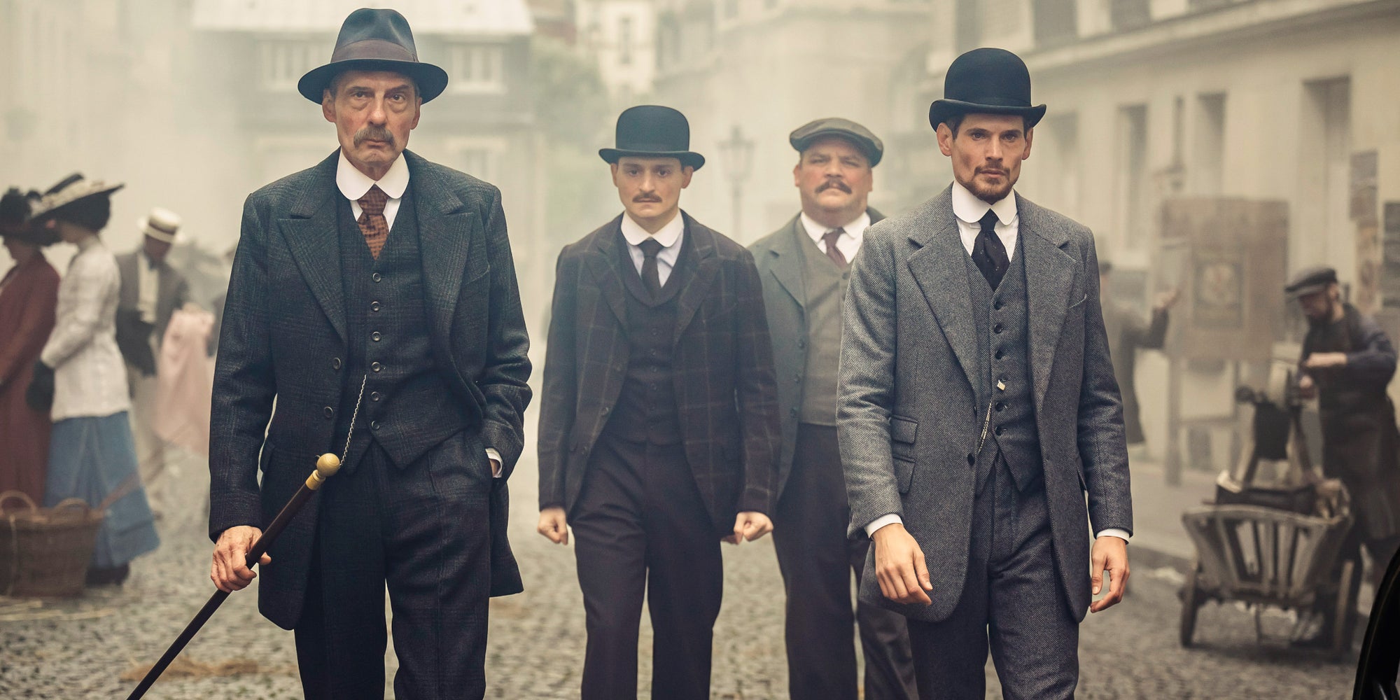 Alexandre Trocki, Jérémie Laheurte, Mikaël Halimi dans "Paris Police 1910".