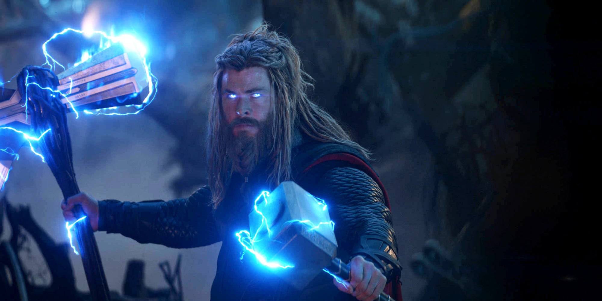 Thor a sorti Mjöllnir et Stormbreaker pour jouer avec Thanos dans Avengers : Endgame