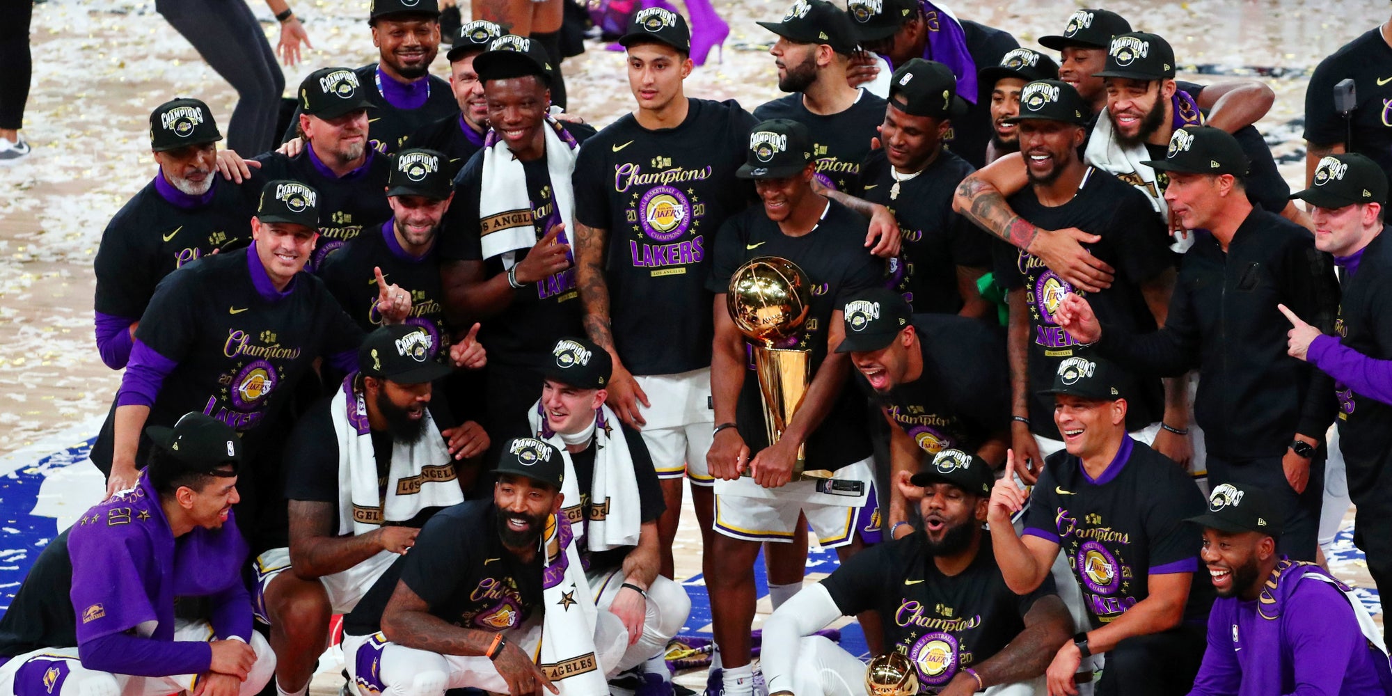 Les Los Angeles Lakers célèbrent leur victoire en NBA Finals face au Miami Heat, le 11 octobre 2020.