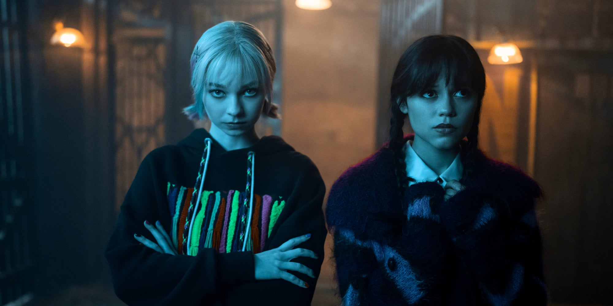 Emma Myers et Jenna Ortega seront prochainement de retour dans la saison 3 de "Mercredi".