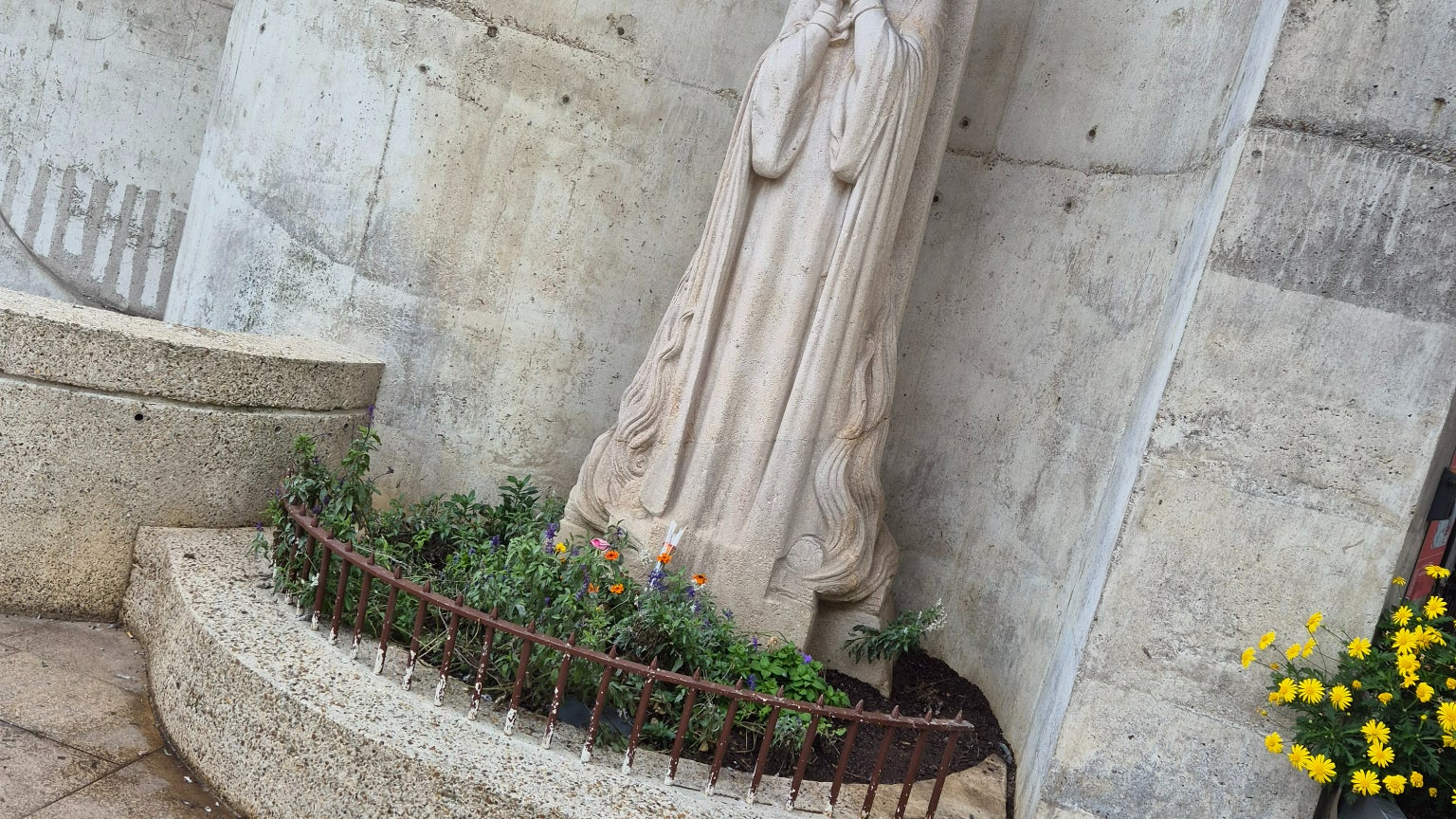 Les couleurs restent vives Les couleurs restent vives