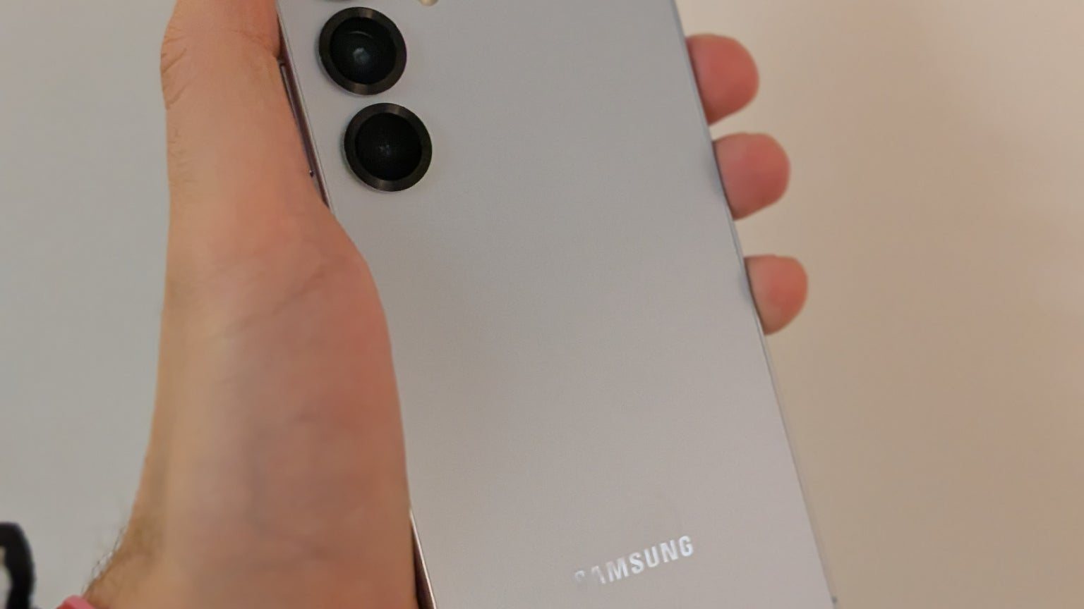 Le Samsung Galaxy S25+ lors de la Galaxy Unpacked Le Samsung Galaxy S25+ lors de la Galaxy Unpacked