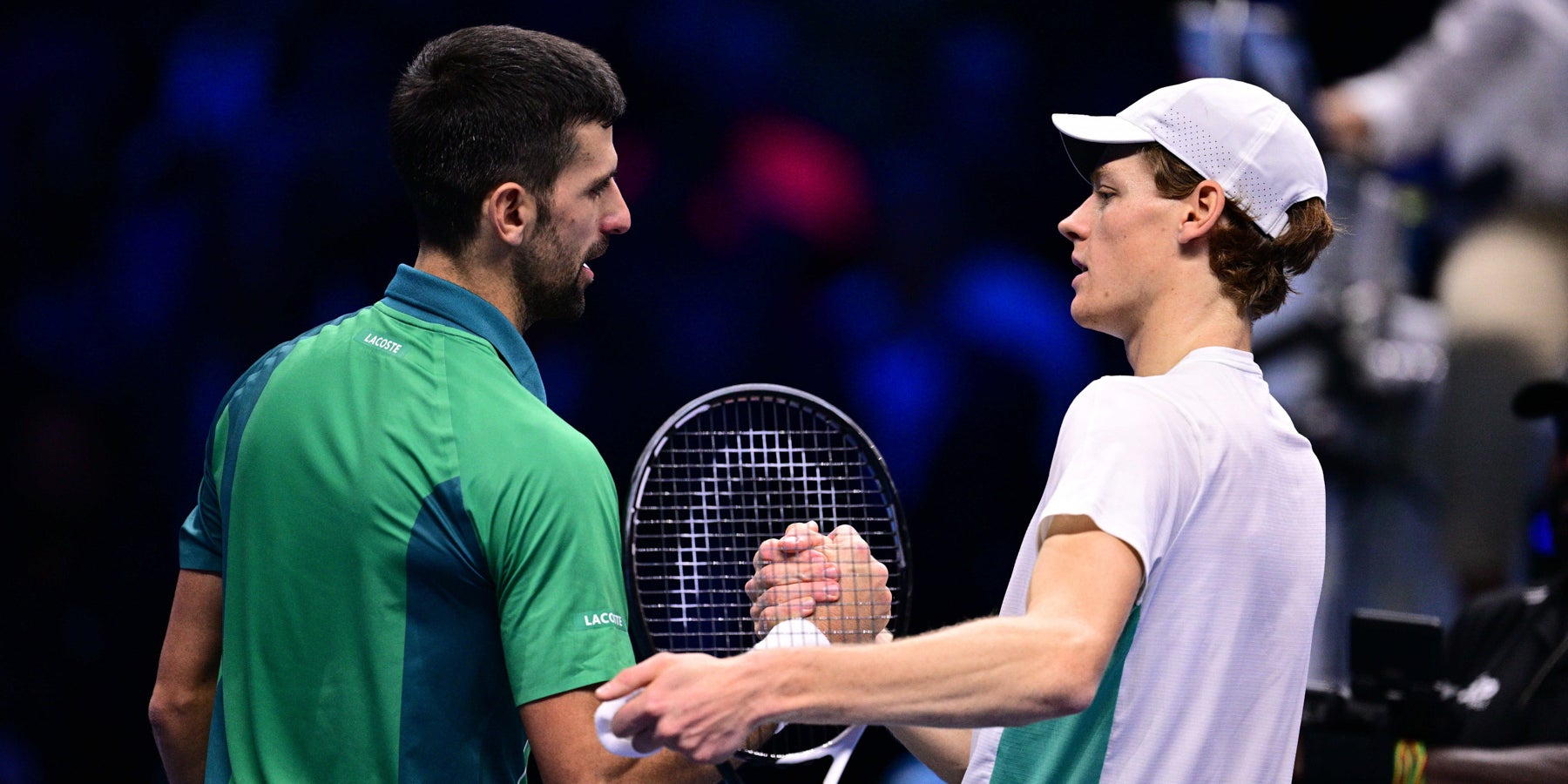 Novak Djokovic et Jannik Sinner lors de la finale du Masters, à Turin, le 19 novembre 2023.