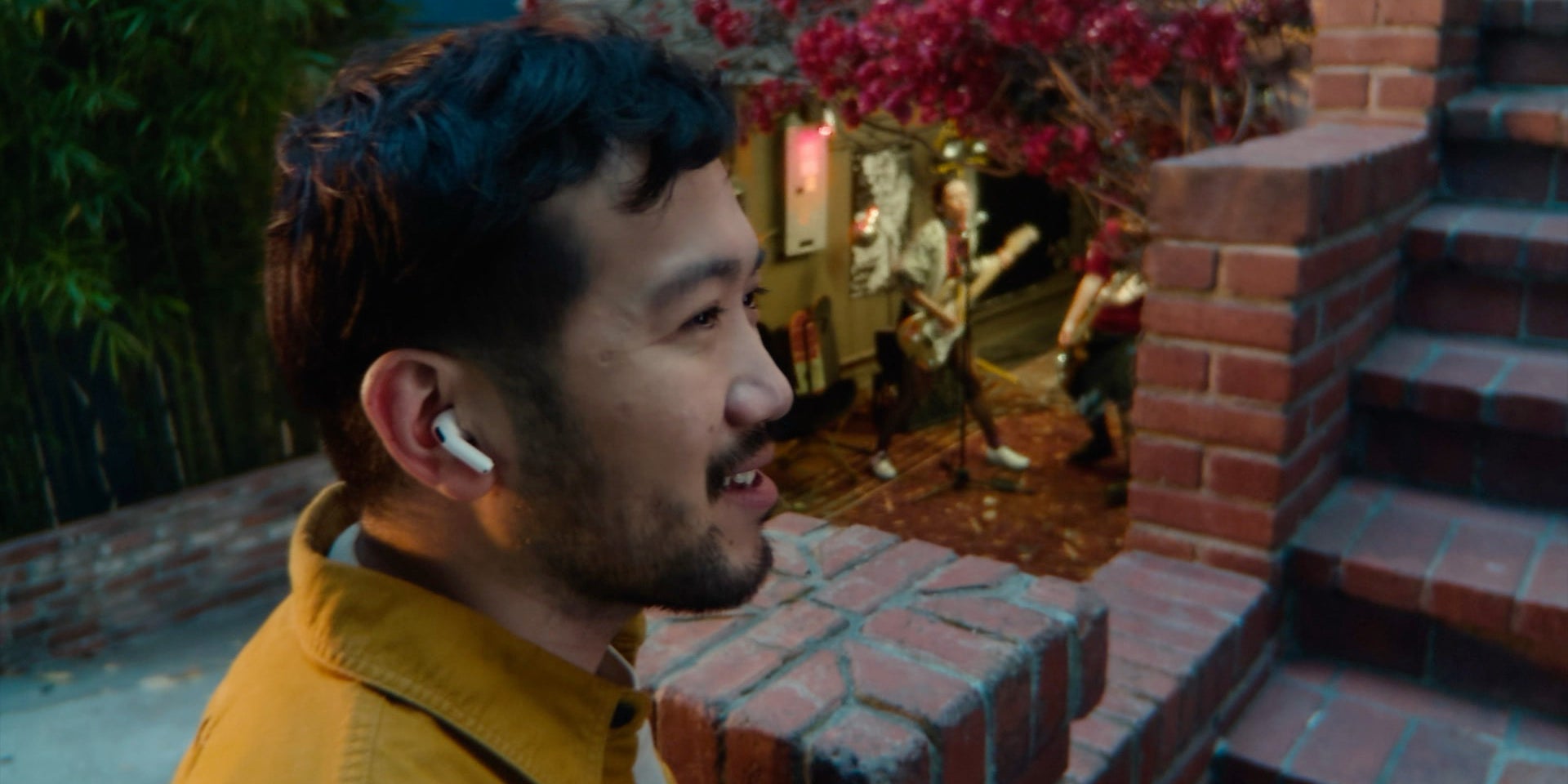 Les AirPods émettent parfois des sons tout seuls, qu'est ce qu'ils signifient ?